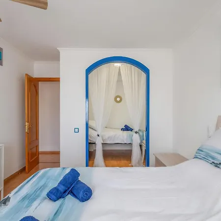 Vil·la Casa Reina *