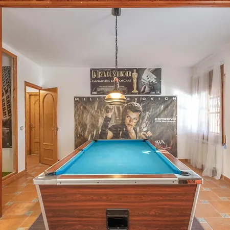 Vil·la Casa Reina *